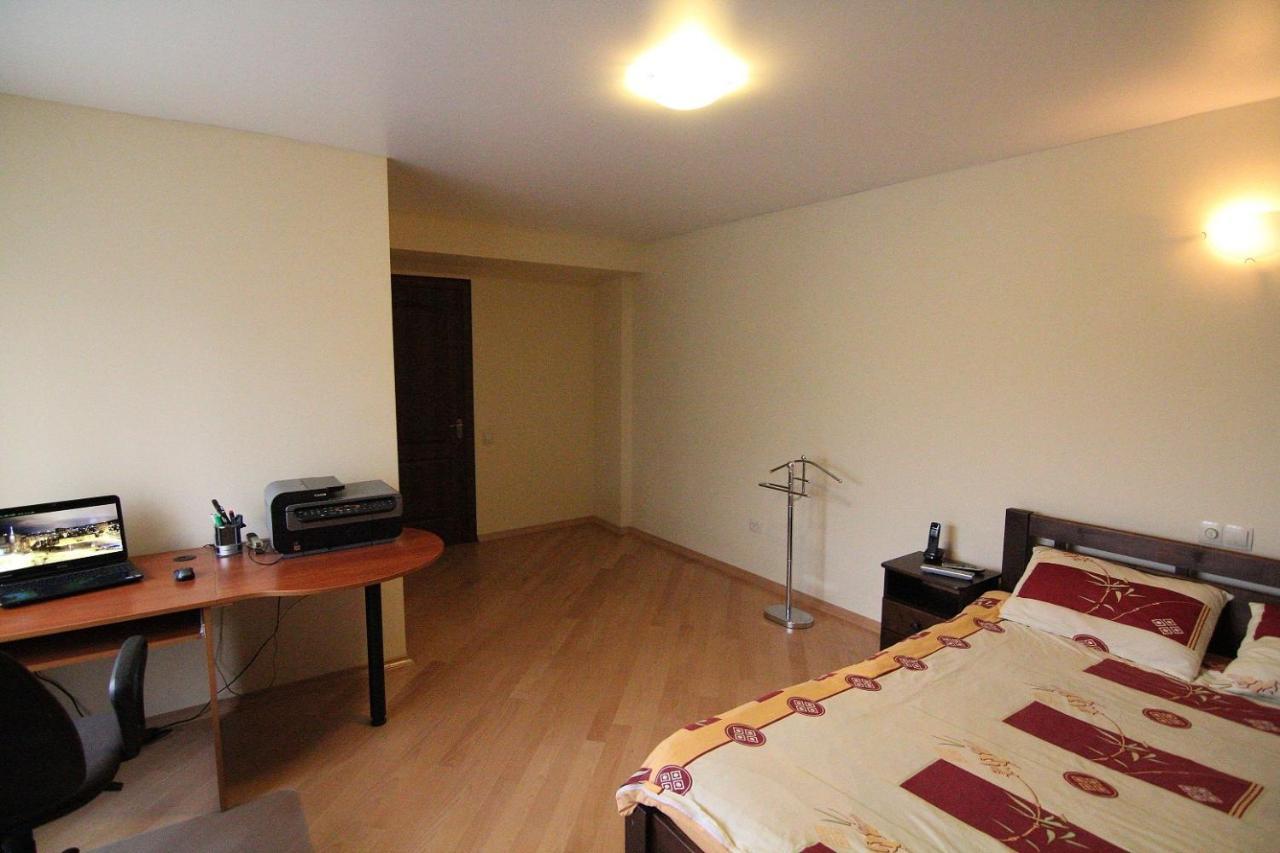 Wow House Lviv Apartment Luaran gambar